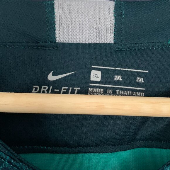 Nike Tottenham Jersey - Picture 5 of 5